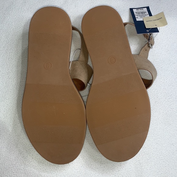 Women's Wedge Heels - Universal Thread Taupe size 9. NWT - Picture 5 of 8